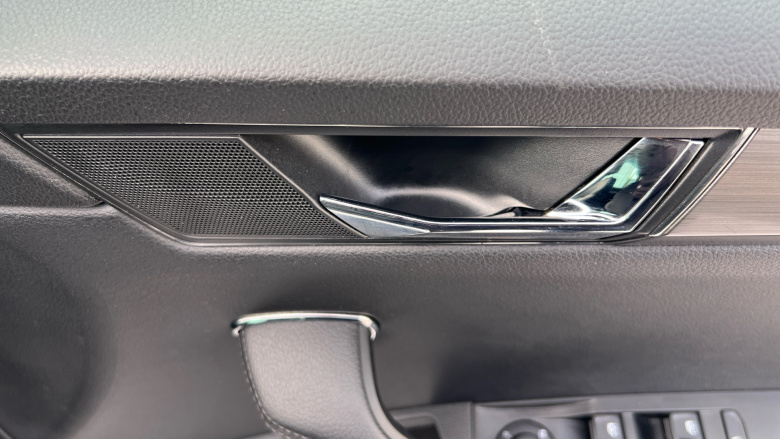 Skoda Superb 2.0 TDI CR SE L 5dr DSG Diesel Hatchback